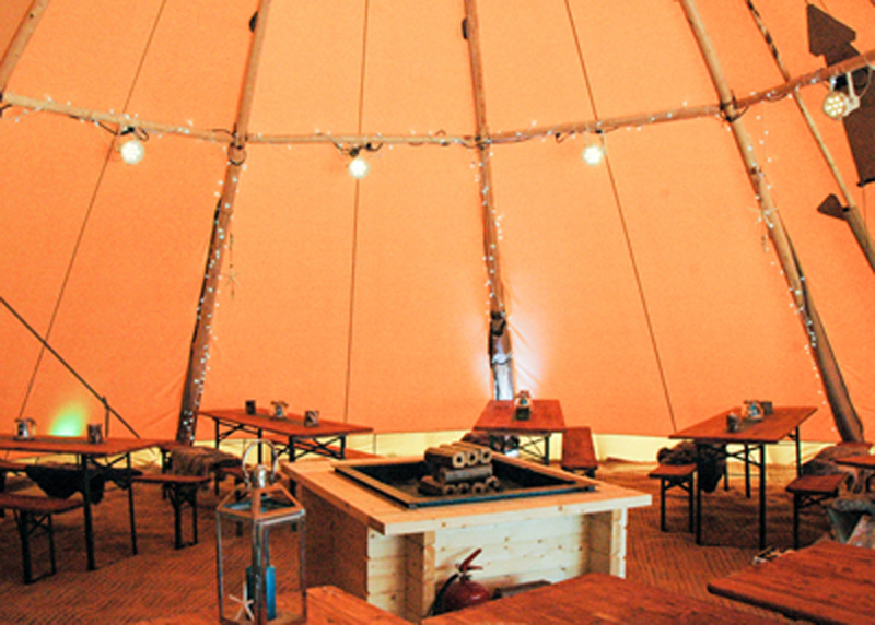 A complete blank canvas: our guide to tipi weddings | Hanami Dream ...